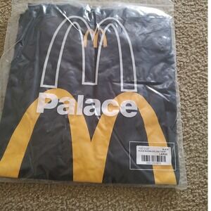 Palace McDonalds Logo T-Shirt Black P25TS337 Large Mens Graphic Tee New